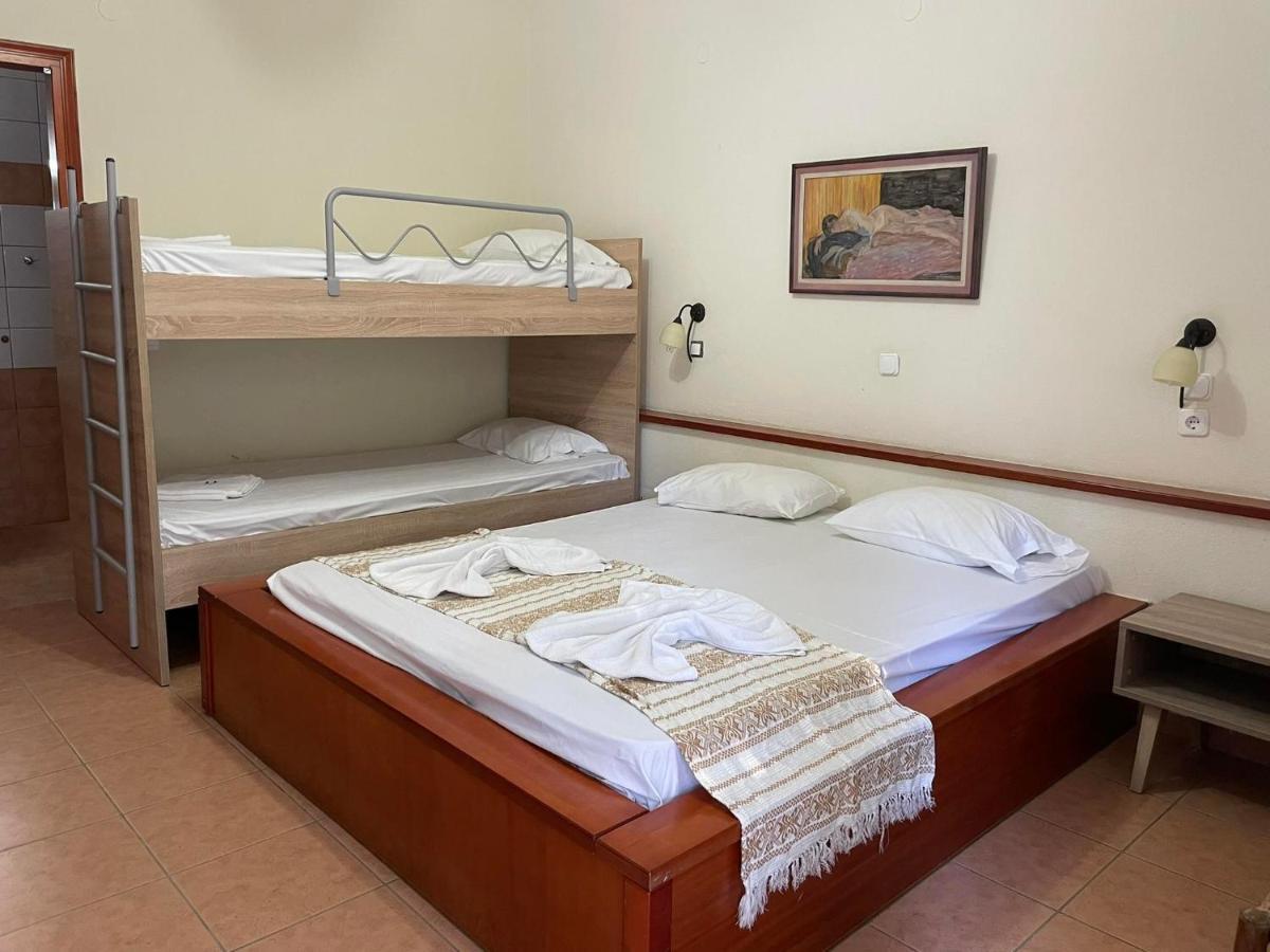 Calypso Hotel Сиври Экстерьер фото