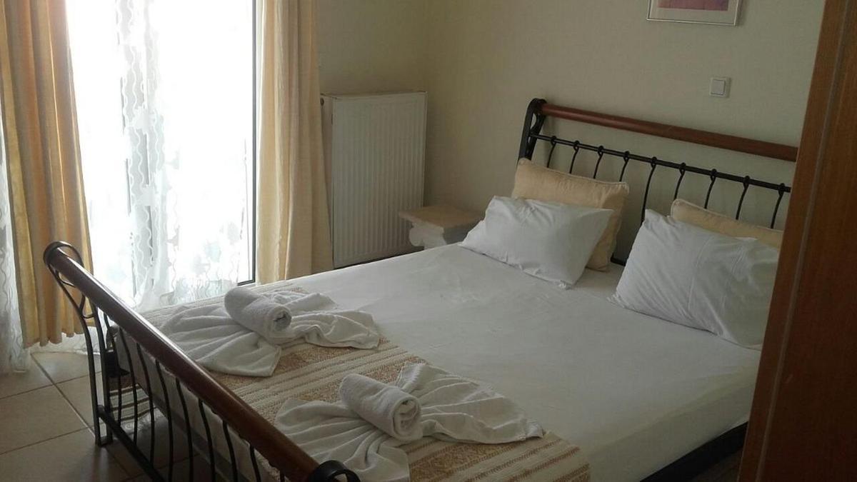 Calypso Hotel Сиври Экстерьер фото