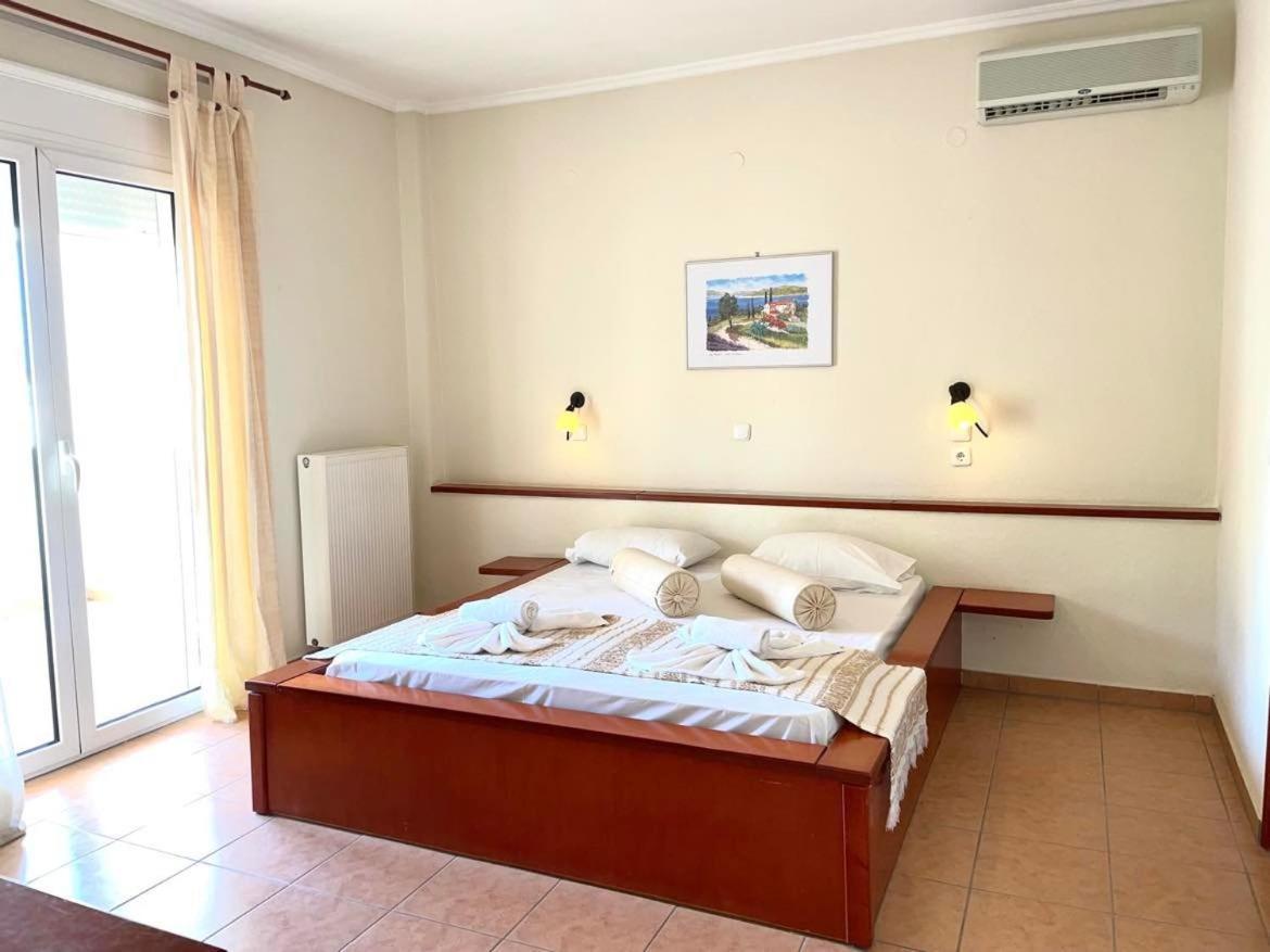 Calypso Hotel Сиври Экстерьер фото